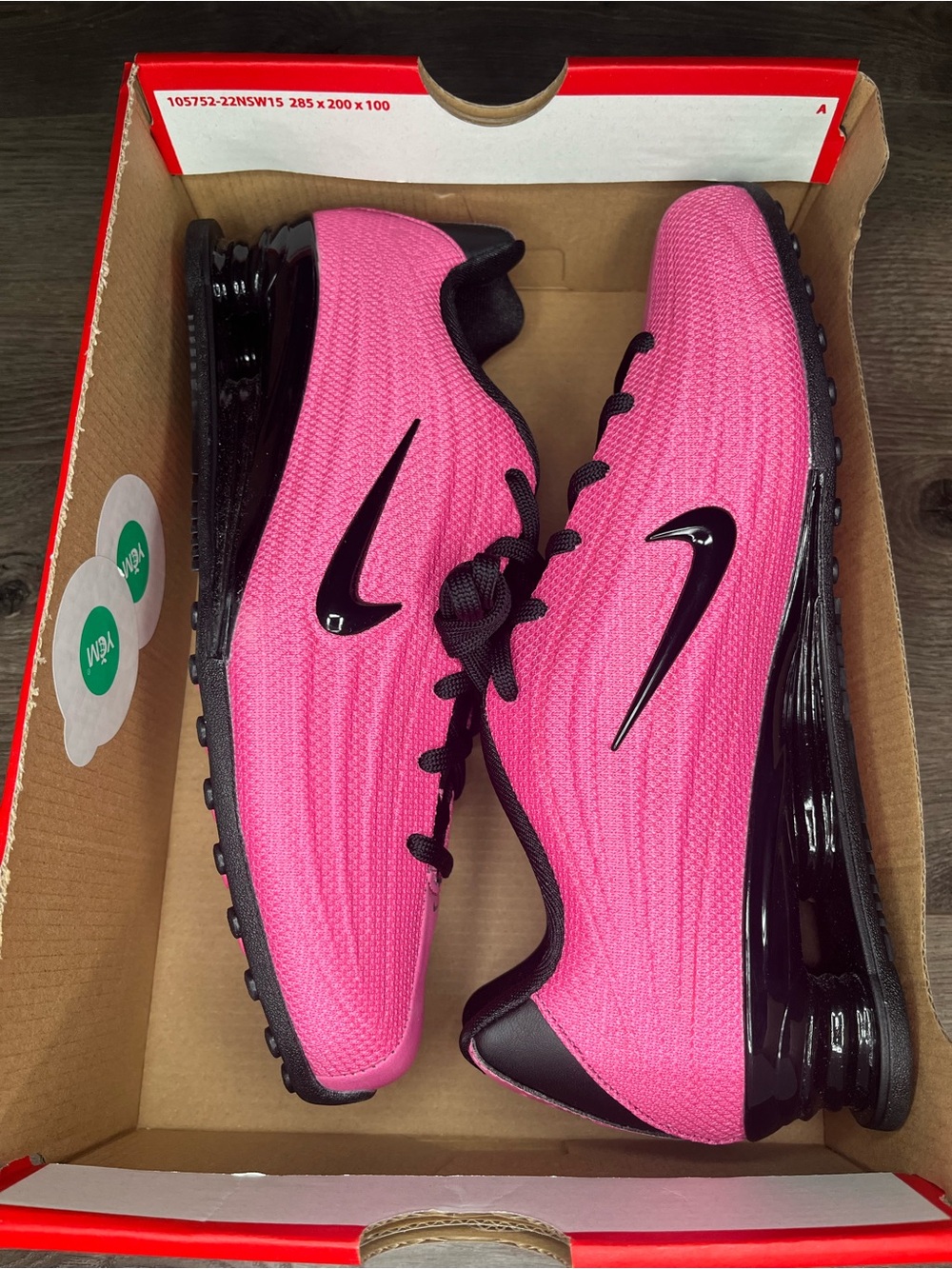 Nike SIZE 7.5 Women's Pink Air-Style Running Shoes